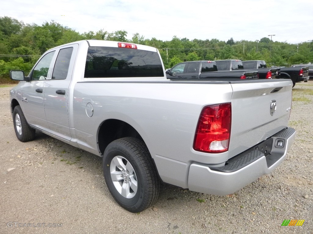 2017 1500 Express Quad Cab 4x4 - Bright Silver Metallic / Black/Diesel Gray photo #3