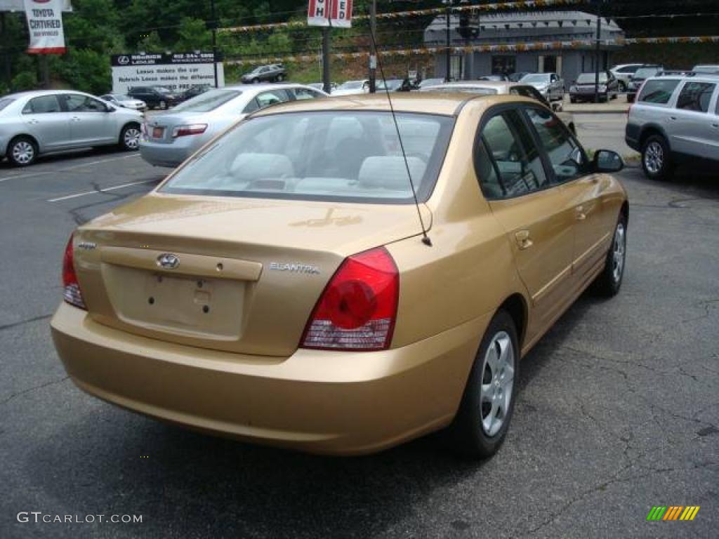 2004 Elantra GLS Sedan - Hazelnut / Beige photo #4