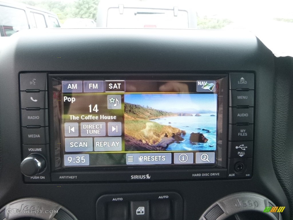 2017 Wrangler Sport 4x4 - Black / Black photo #17