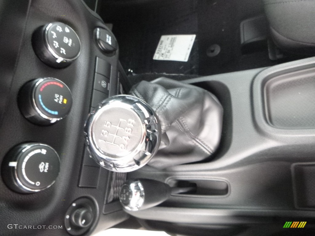 2017 Wrangler Sport 4x4 - Black / Black photo #20