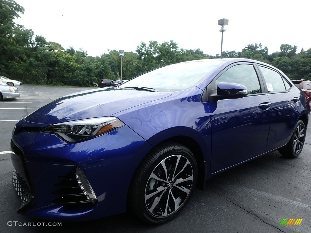 2017 Corolla SE - Blue Crush Metalic / Black photo #4