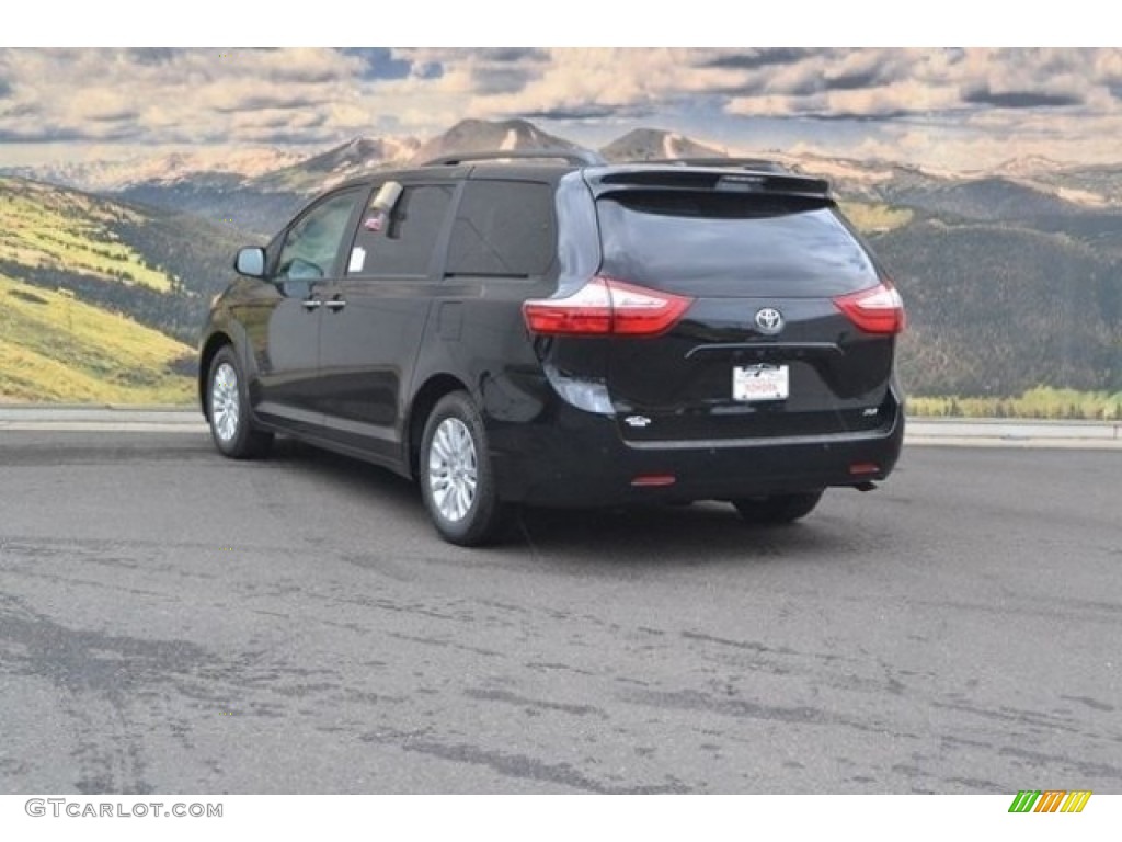 2017 Sienna XLE - Midnight Black Metallic / Ash photo #3