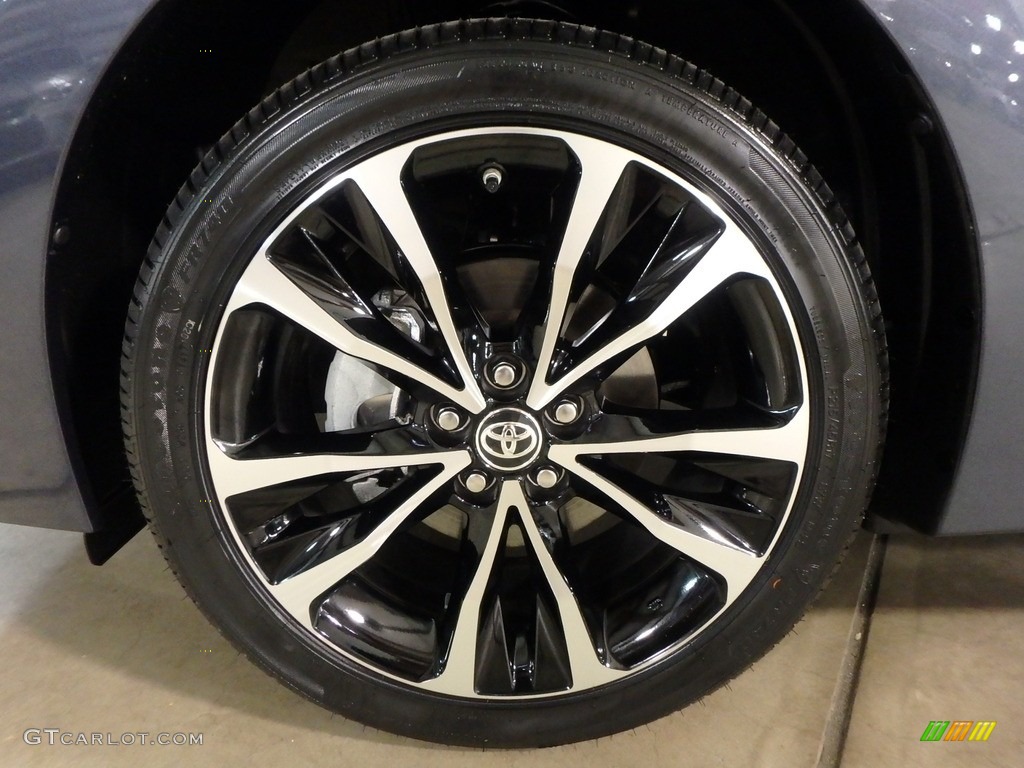 2017 Toyota Corolla XSE Wheel Photos