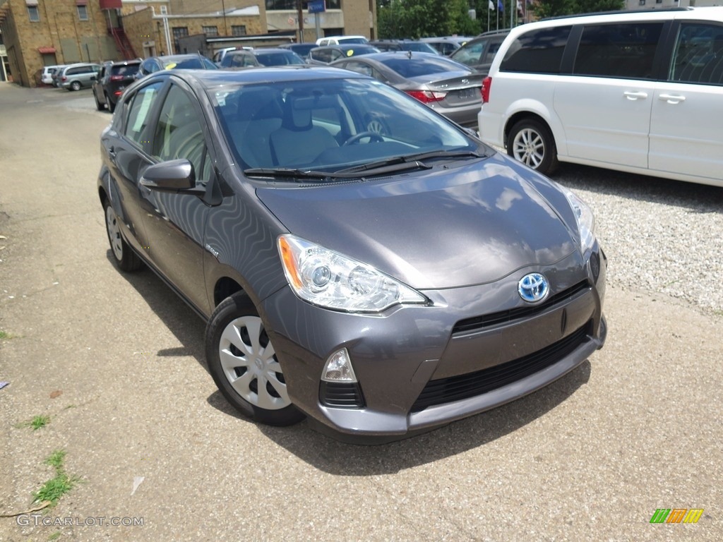 2013 Prius c Hybrid One - Magnetic Gray Metallic / Light Blue Gray/Black photo #2
