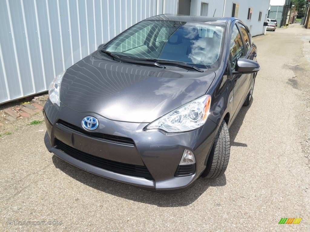 2013 Prius c Hybrid One - Magnetic Gray Metallic / Light Blue Gray/Black photo #6