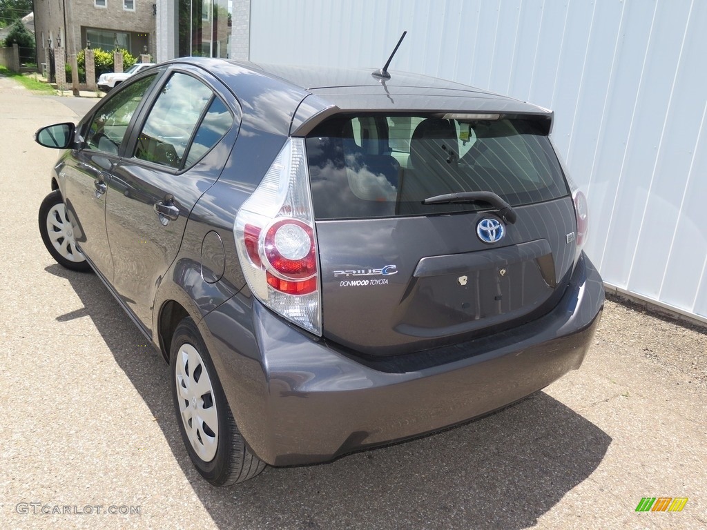 2013 Prius c Hybrid One - Magnetic Gray Metallic / Light Blue Gray/Black photo #7