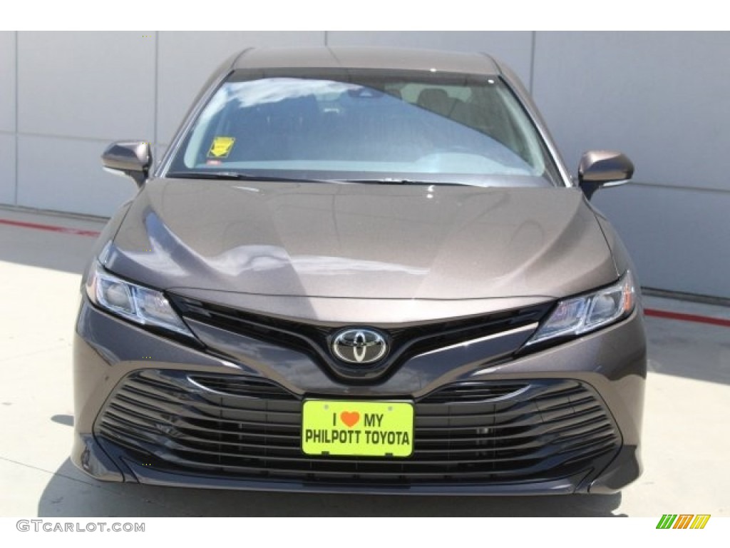2018 Camry LE - Brownstone / Ash photo #2