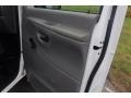 Oxford White - E Series Van E250 Commercial Photo No. 11
