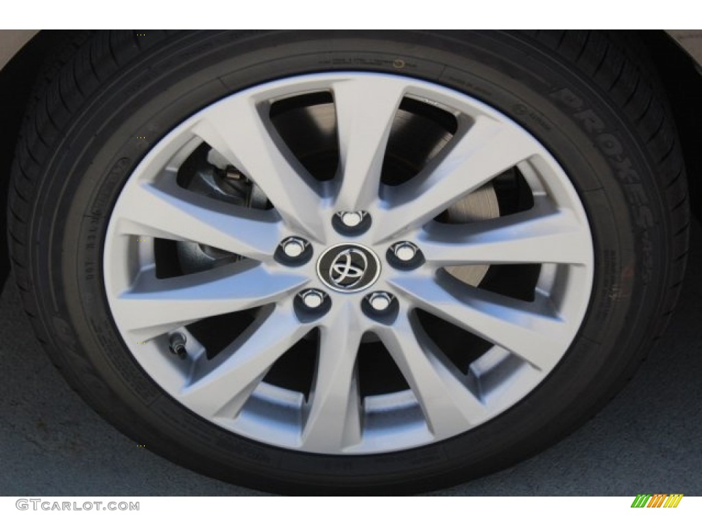 2018 Camry LE - Brownstone / Ash photo #5