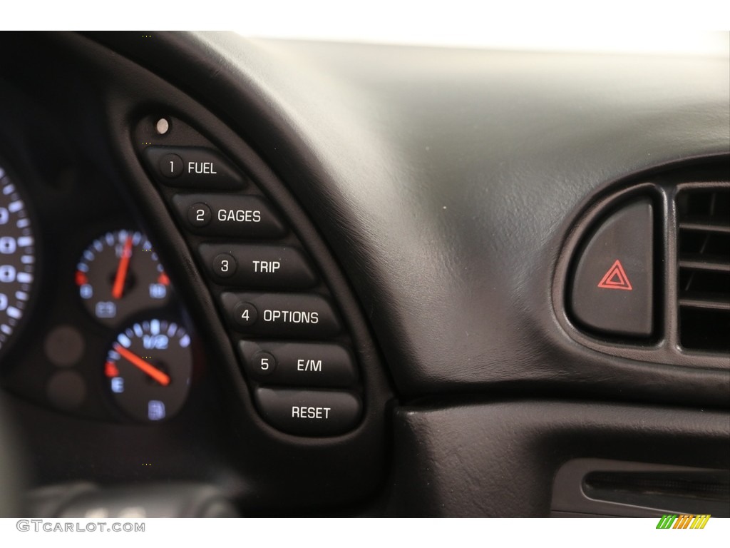 2002 Chevrolet Corvette Convertible Controls Photo #121888120
