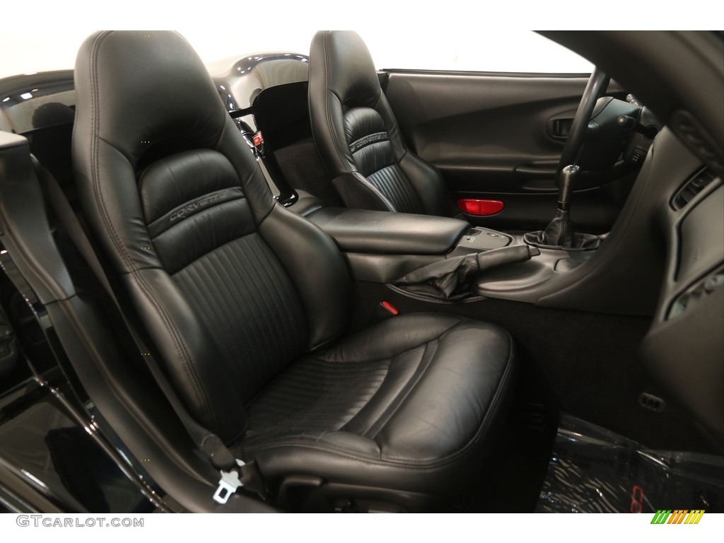 2002 Chevrolet Corvette Convertible Front Seat Photo #121888240