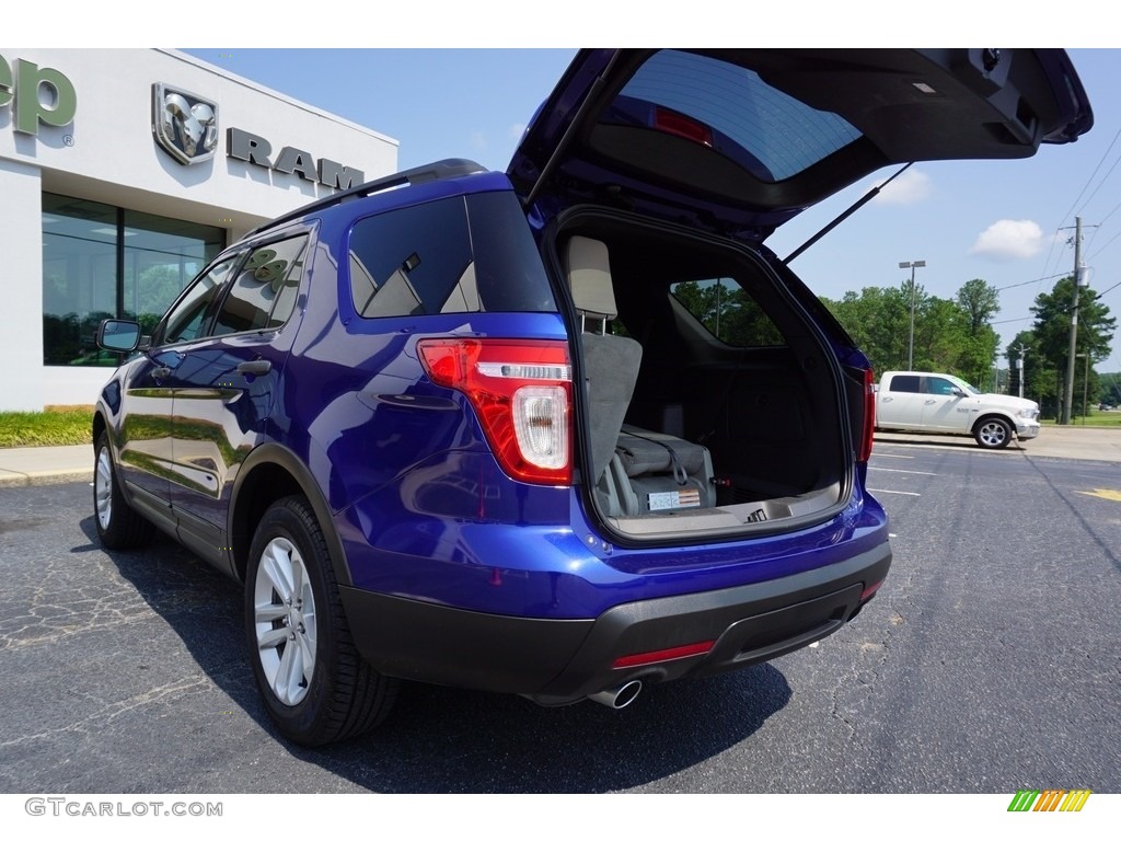 2015 Explorer FWD - Deep Impact Blue / Medium Light Stone photo #14