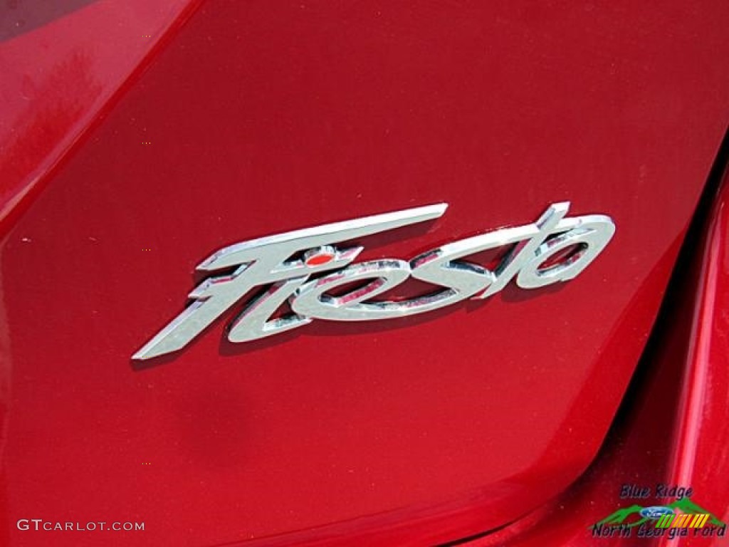 2017 Fiesta SE Sedan - Ruby Red / Charcoal Black photo #36