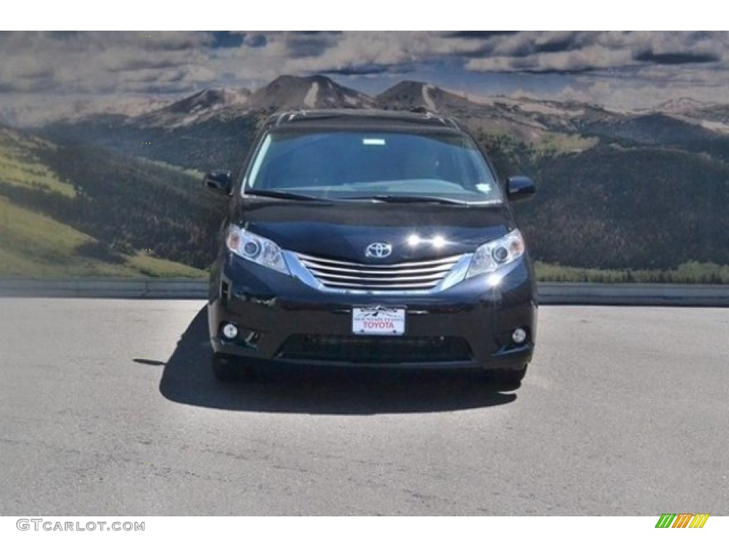 2017 Sienna XLE AWD - Midnight Black Metallic / Dark Bisque photo #2