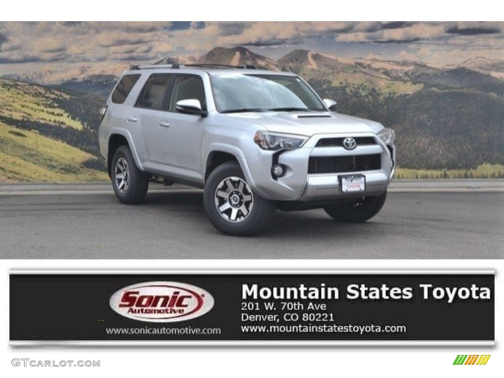 2017 4Runner TRD Off-Road Premium 4x4 - Classic Silver Metallic / Black photo #1