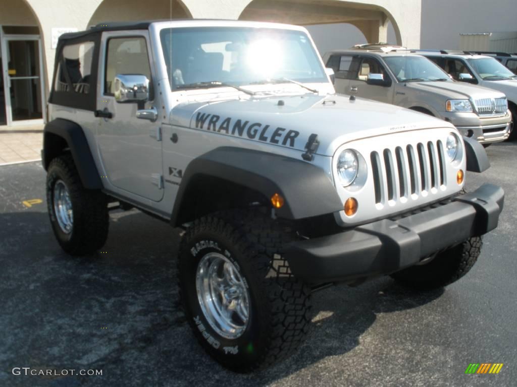 2009 Wrangler X 4x4 - Bright Silver Metallic / Dark Slate Gray/Medium Slate Gray photo #33