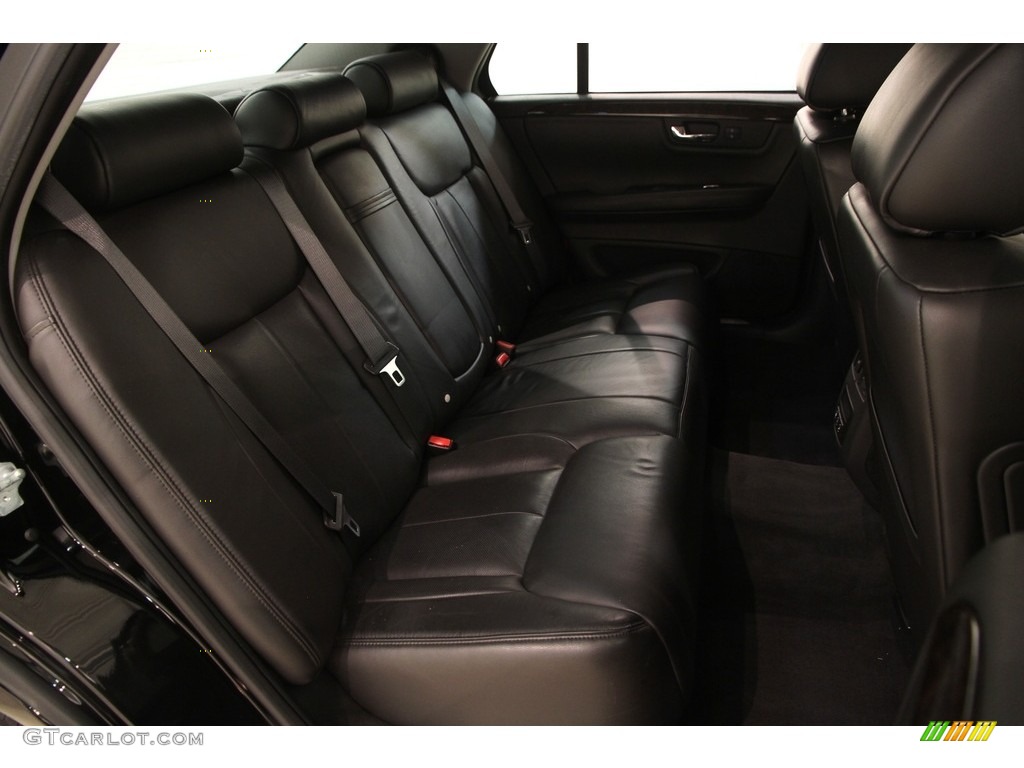 2011 DTS Luxury - Black Raven / Ebony photo #15