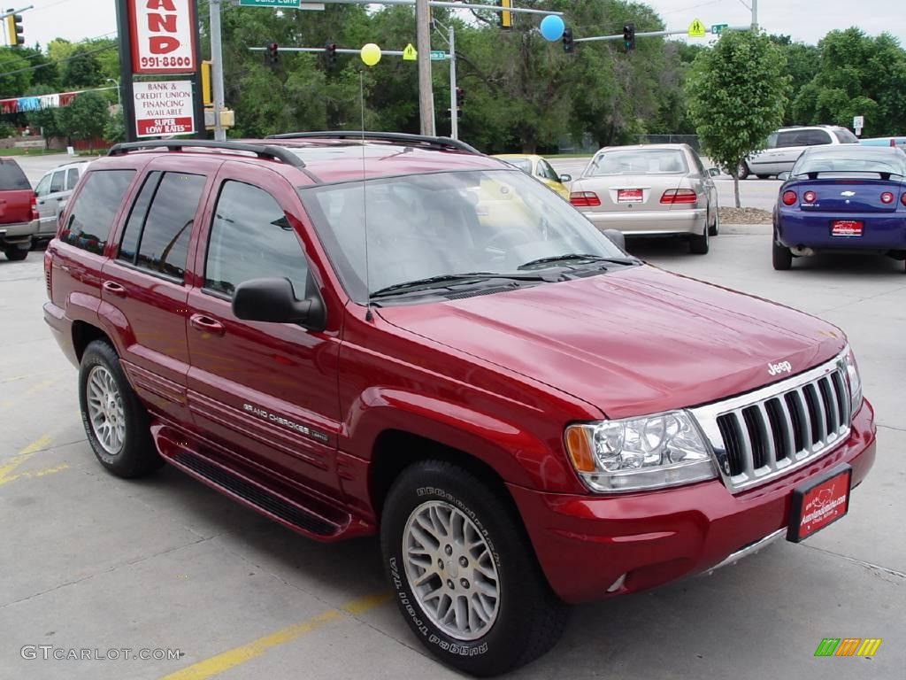 2004 Grand Cherokee Limited 4x4 - Inferno Red Pearl / Taupe photo #2