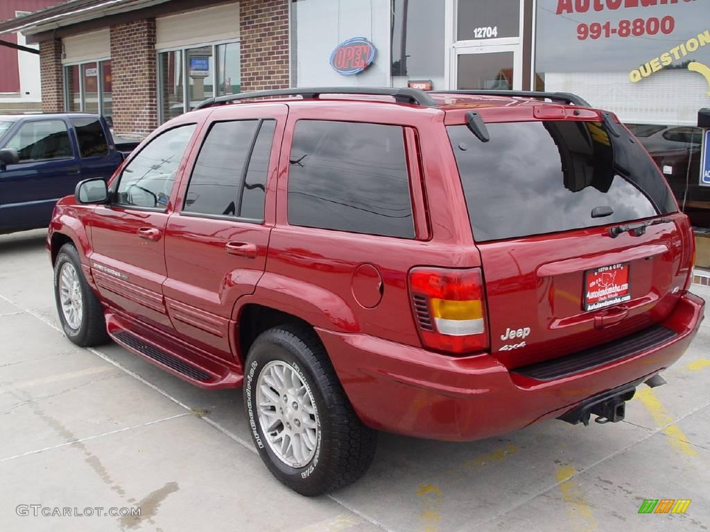 2004 Grand Cherokee Limited 4x4 - Inferno Red Pearl / Taupe photo #5