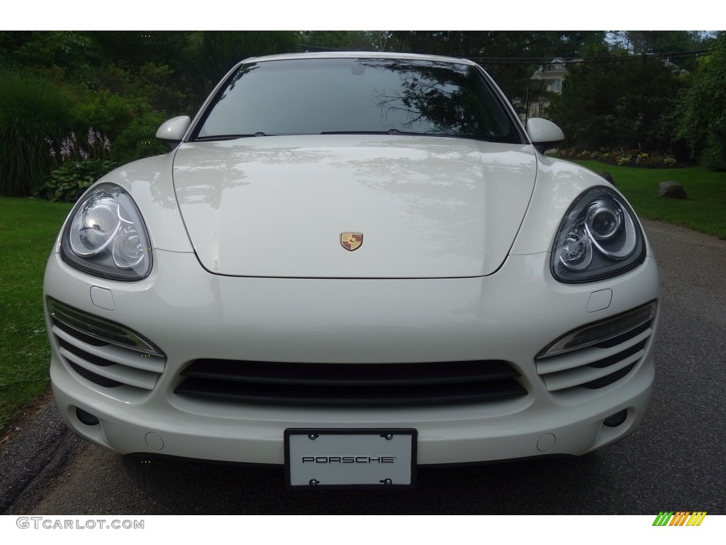 2011 Cayenne  - Sand White / Black photo #2