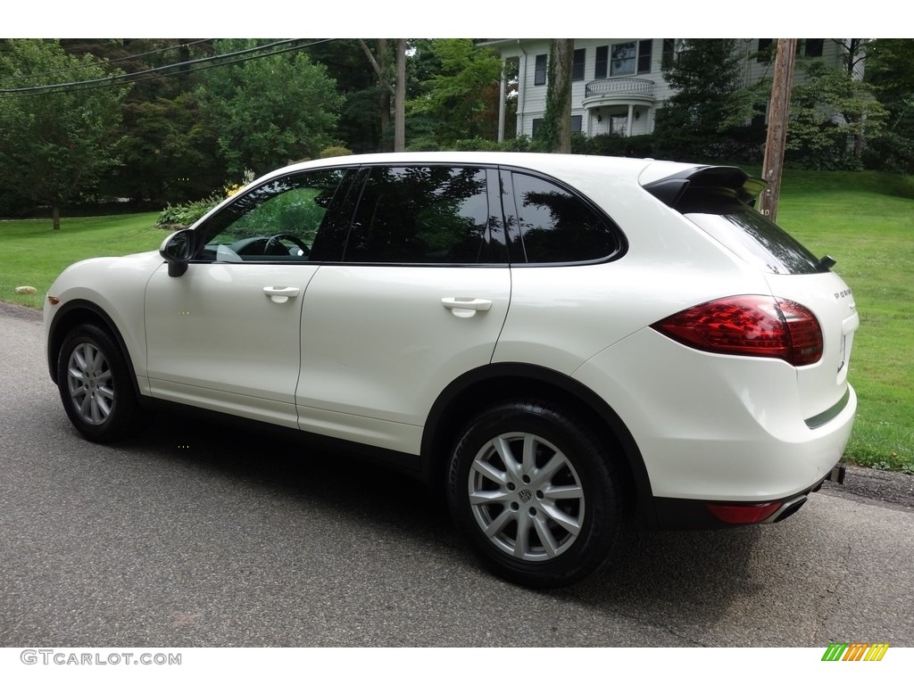 2011 Cayenne  - Sand White / Black photo #4