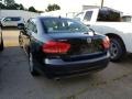 Black - Passat 2.5L SE Photo No. 2