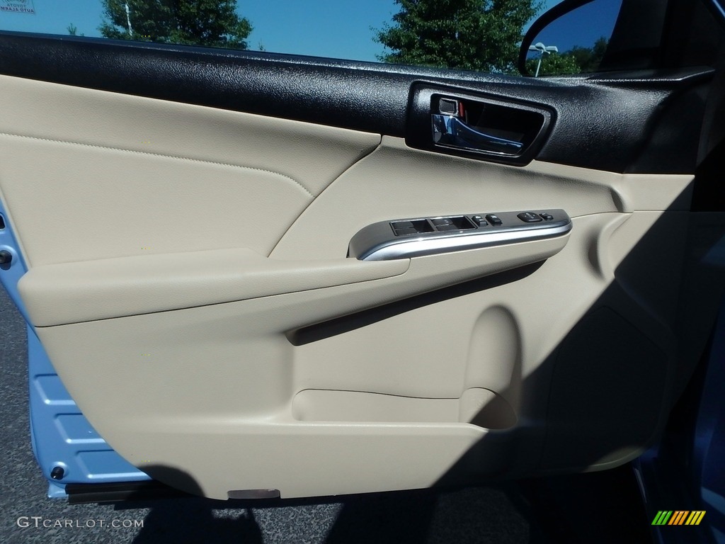 2013 Camry Hybrid XLE - Clearwater Blue Metallic / Ivory photo #10