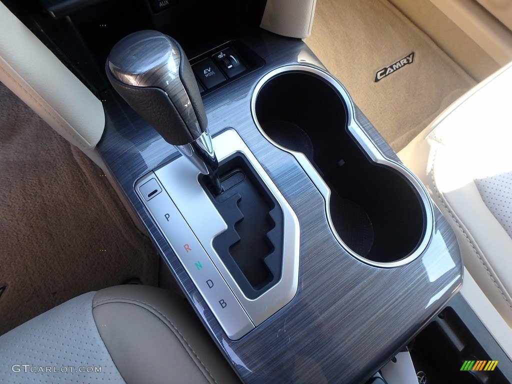 2013 Camry Hybrid XLE - Clearwater Blue Metallic / Ivory photo #18
