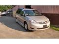 2007 Silver Shadow Pearl Toyota Sienna LE  photo #3