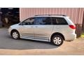 2007 Silver Shadow Pearl Toyota Sienna LE  photo #11