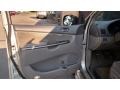 2007 Silver Shadow Pearl Toyota Sienna LE  photo #28