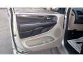 Bright Silver Metallic - Grand Caravan SE Photo No. 28