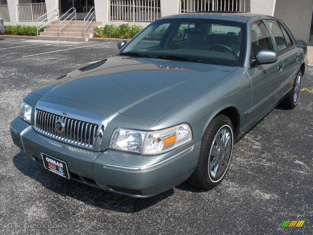 2006 Grand Marquis GS - Light Tundra Metallic / Medium Light Stone photo #1