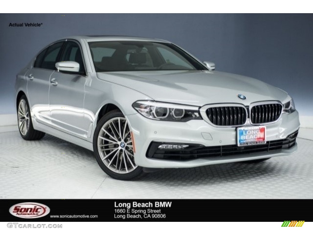 2017 5 Series 530i Sedan - Glacier Silver Metallic / Black photo #1