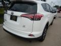 Super White - RAV4 LE Photo No. 2