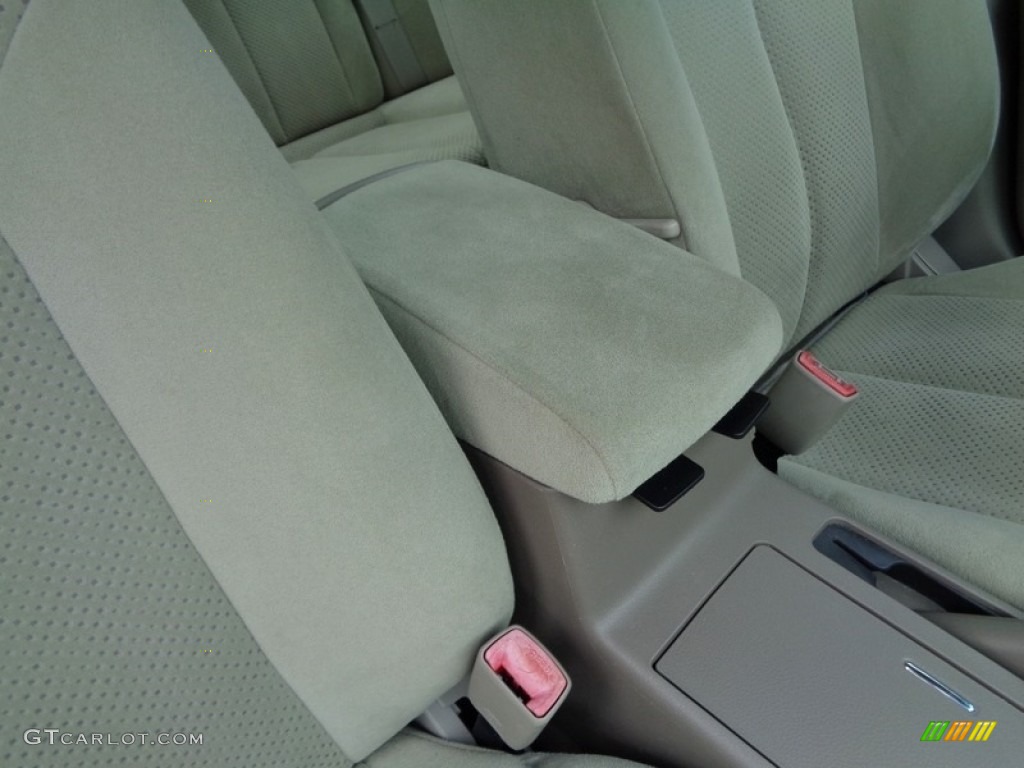 2006 Altima 2.5 S - Mystic Emerald Metallic / Frost photo #38
