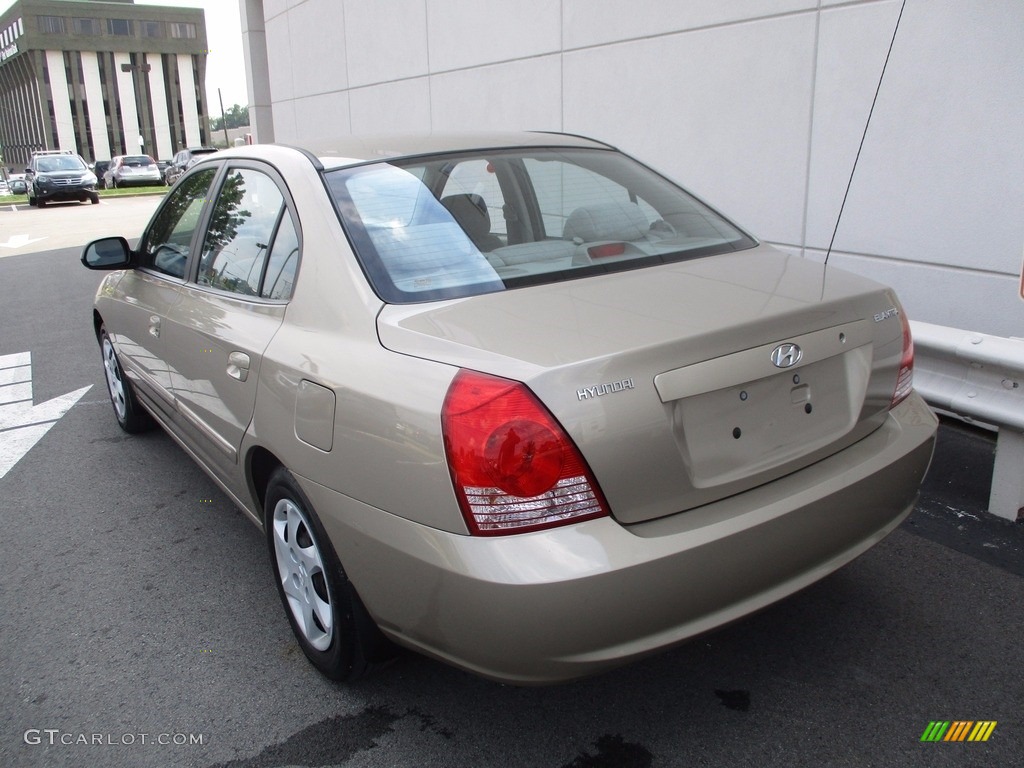 2006 Elantra GLS Sedan - Champagne Beige / Beige photo #3