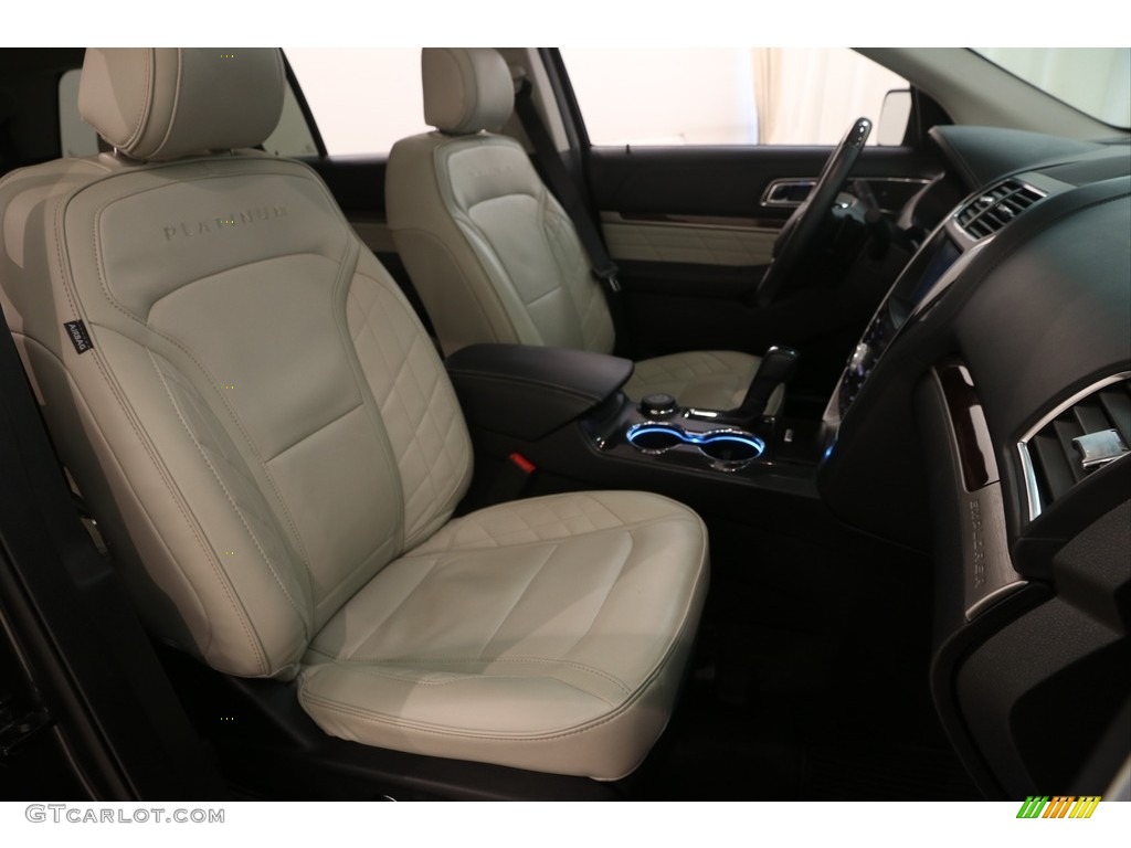 2016 Explorer Platinum 4WD - Magnetic Metallic / Platinum Medium Soft Ceramic Nirvana Leather photo #19