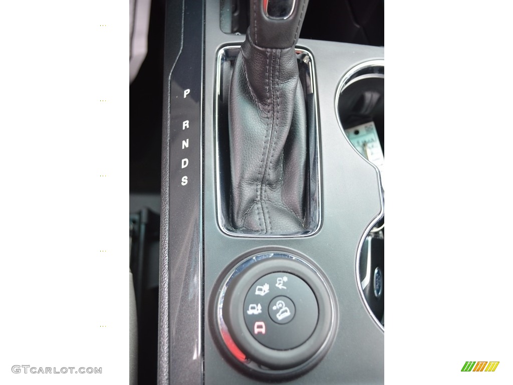 2016 Explorer Platinum 4WD - Shadow Black / Platinum Medium Soft Ceramic Nirvana Leather photo #25