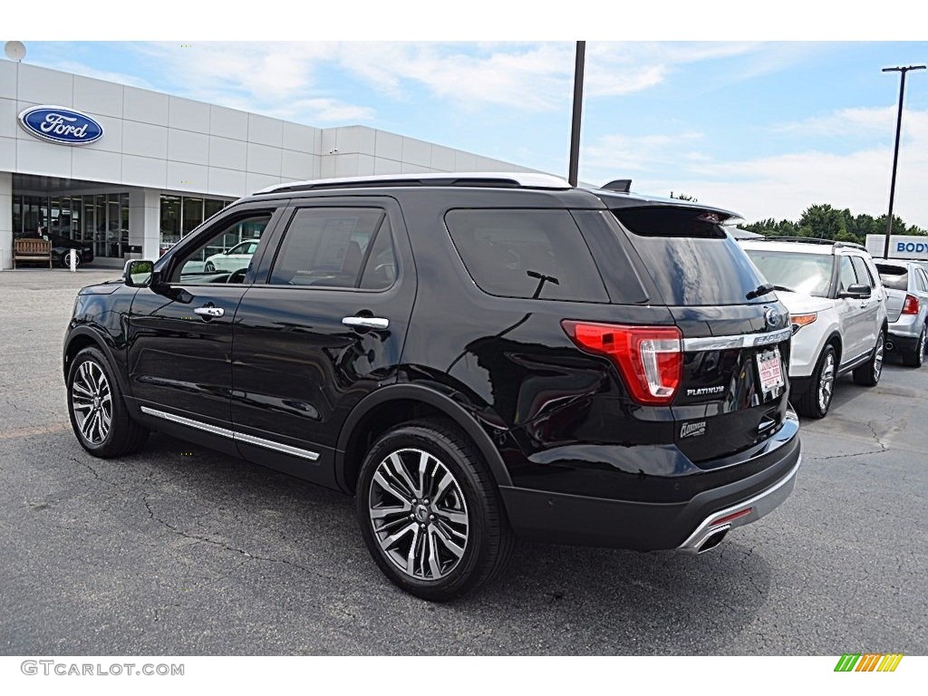 2016 Explorer Platinum 4WD - Shadow Black / Platinum Medium Soft Ceramic Nirvana Leather photo #33