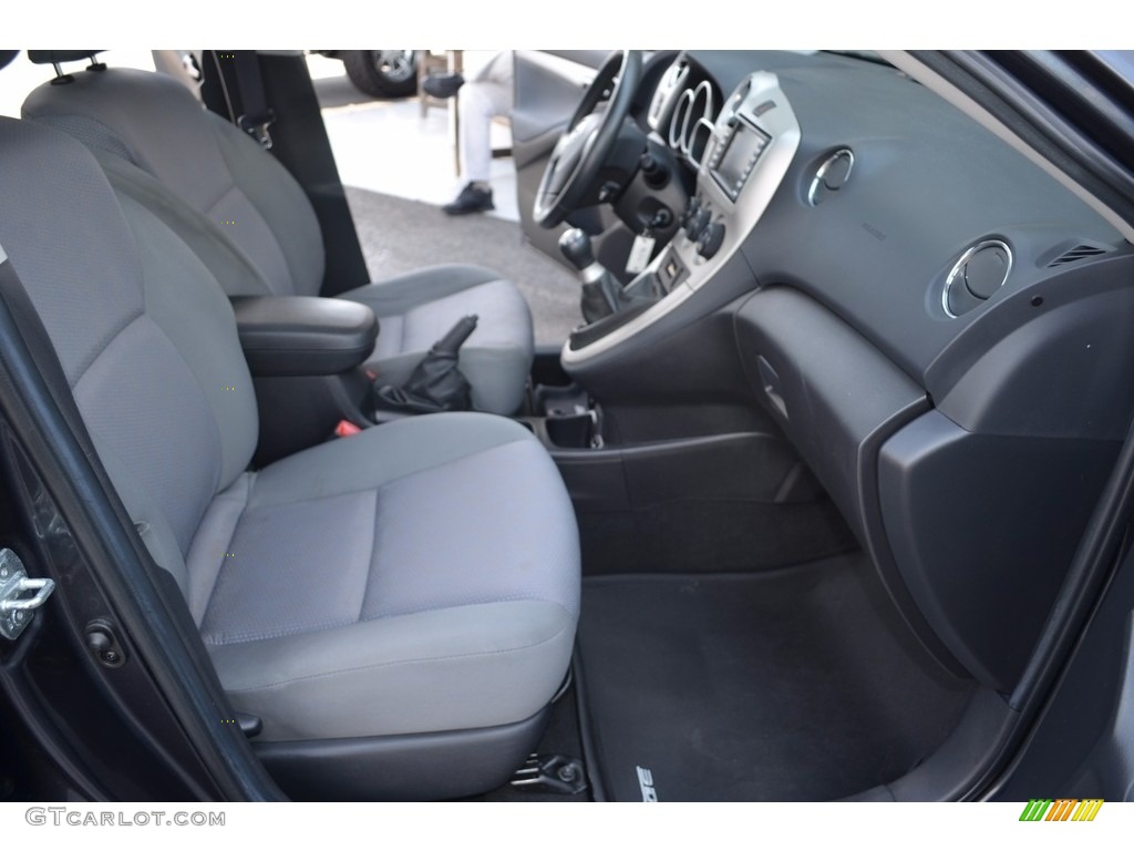 2009 Matrix S - Magnetic Gray Metallic / Ash Gray photo #16