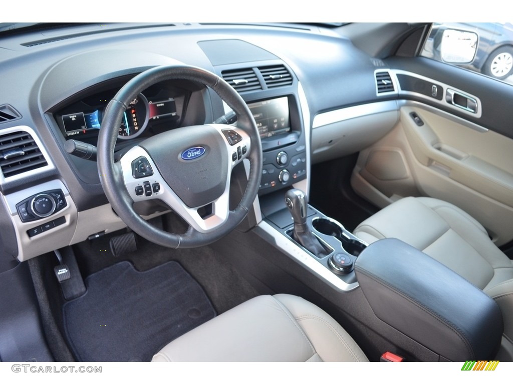 2015 Explorer XLT 4WD - Oxford White / Medium Light Stone photo #11