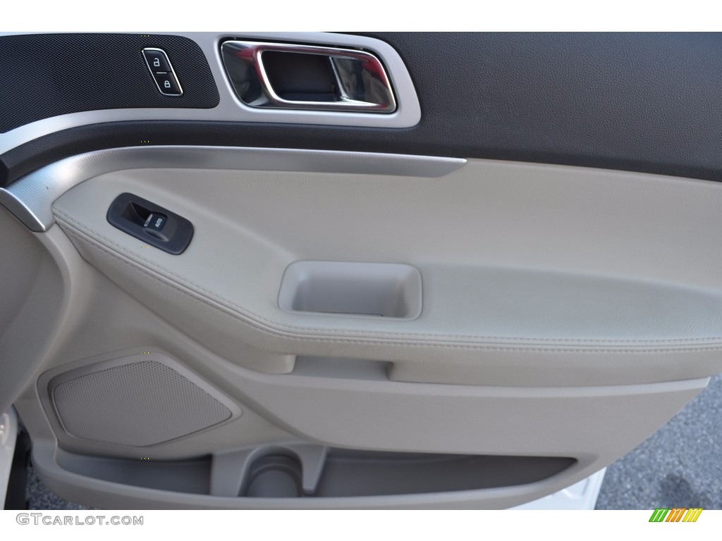 2015 Explorer XLT 4WD - Oxford White / Medium Light Stone photo #16