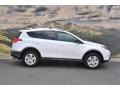 Super White - RAV4 LE Photo No. 2
