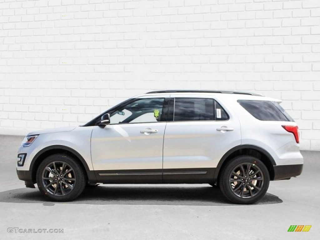 2017 Explorer XLT - Ingot Silver / Sport Appearance Dark Earth Gray photo #4