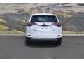 Super White - RAV4 XLE Photo No. 4