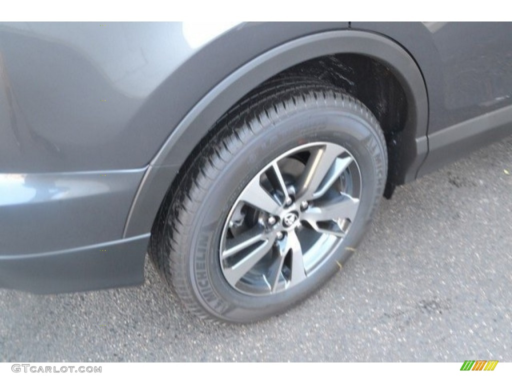 2017 RAV4 XLE - Magnetic Gray Metallic / Black photo #9