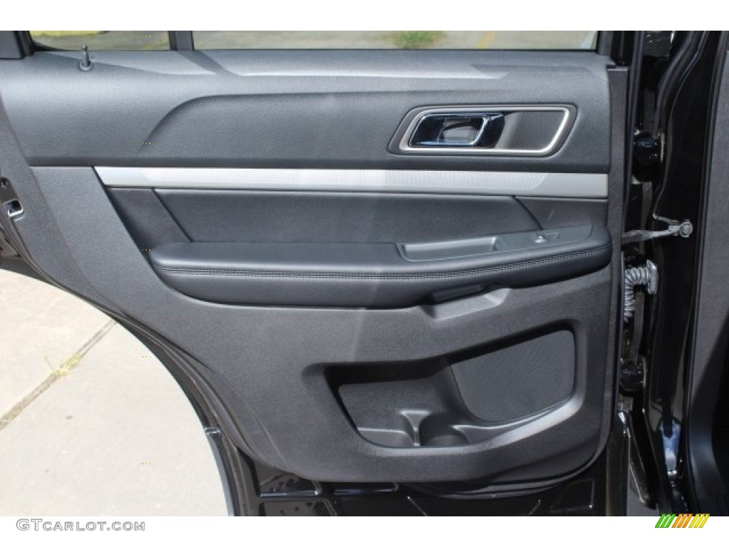 2017 Explorer XLT - Shadow Black / Ebony Black photo #23