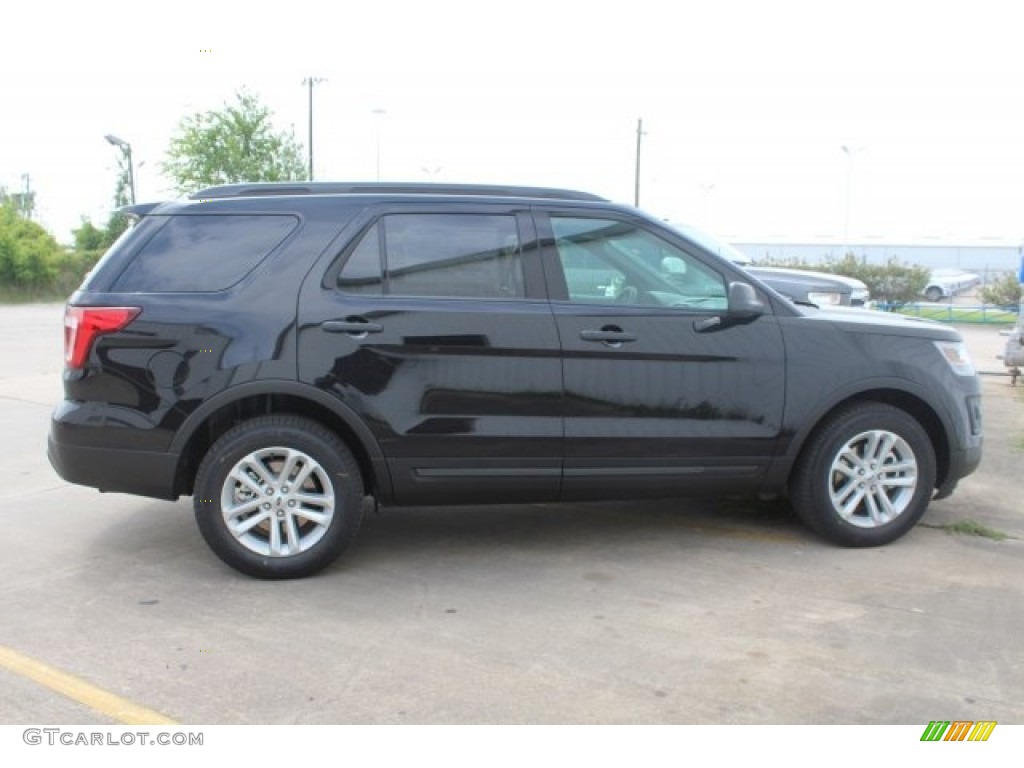 2017 Explorer FWD - Shadow Black / Medium Light Camel photo #8