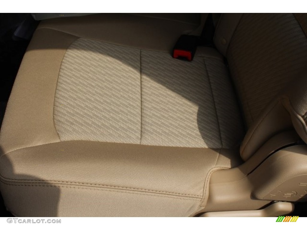 2017 Explorer FWD - Shadow Black / Medium Light Camel photo #24